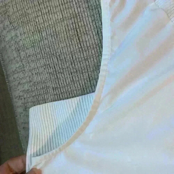 Athleta White Sleeveless Women's Top size small - Picture 7 of 12